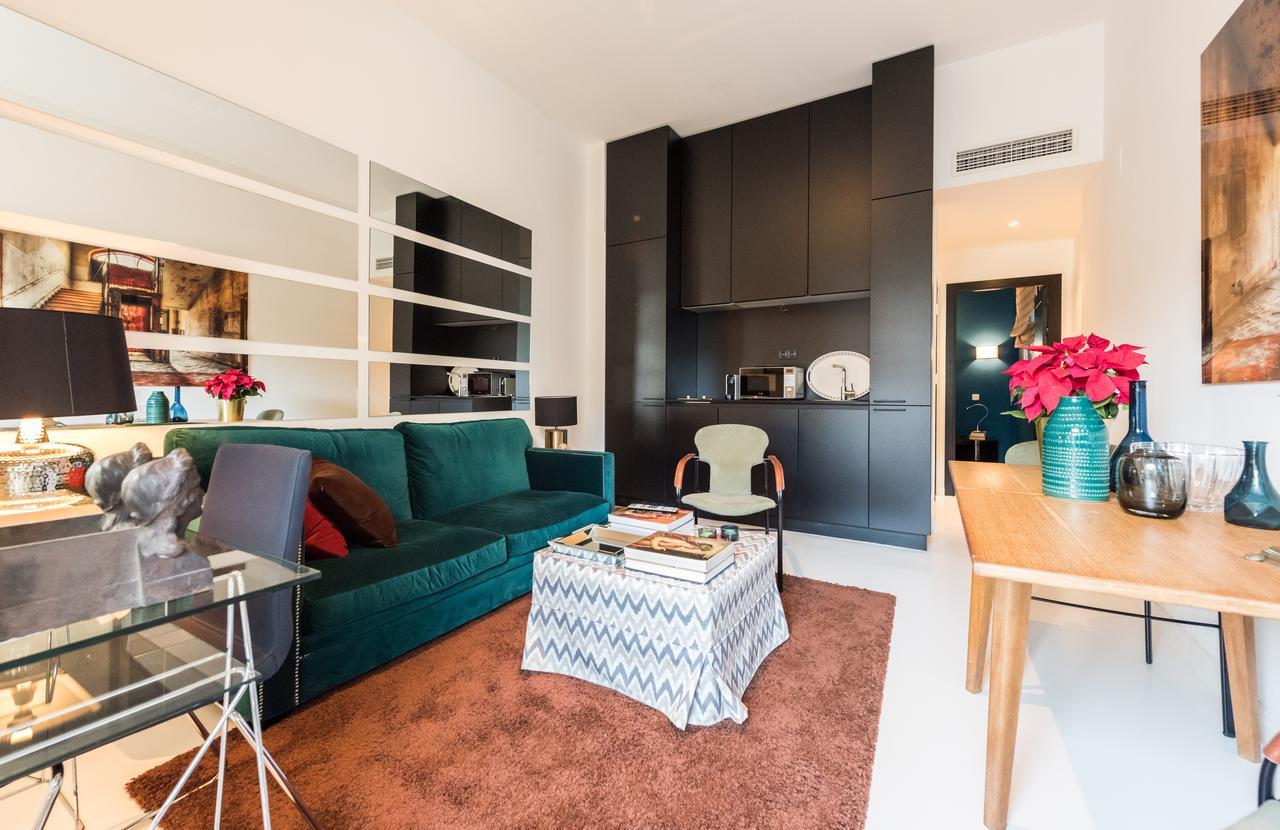 Ferienwohnung Plaza Santa Ana Madrid Exterior foto